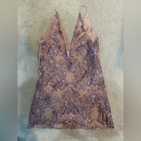 Free People Night Shimmer dress in size 6- perfect for holidays ! - Picture 2 of 8